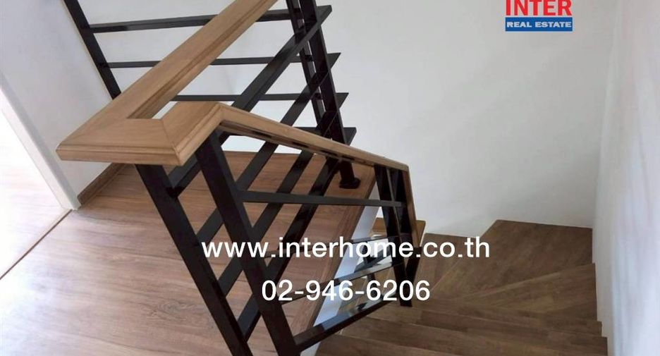For sale 3 bedrooms townhouse in Mueang Nonthaburi, Nonthaburi