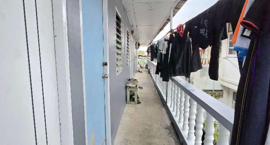 Продажа 16 спальни апартаменты с обслуживанием в Phra Samut Chedi, Самутпракан
