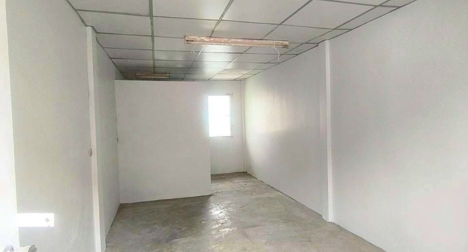 Продажа 16 спальни апартаменты с обслуживанием в Phra Samut Chedi, Самутпракан