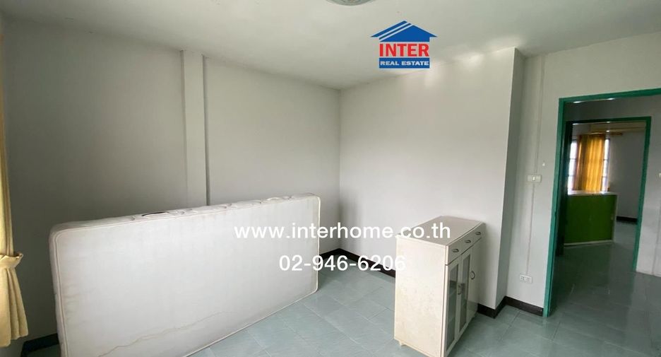 For sale 2 bedrooms townhouse in Bang Bua Thong, Nonthaburi
