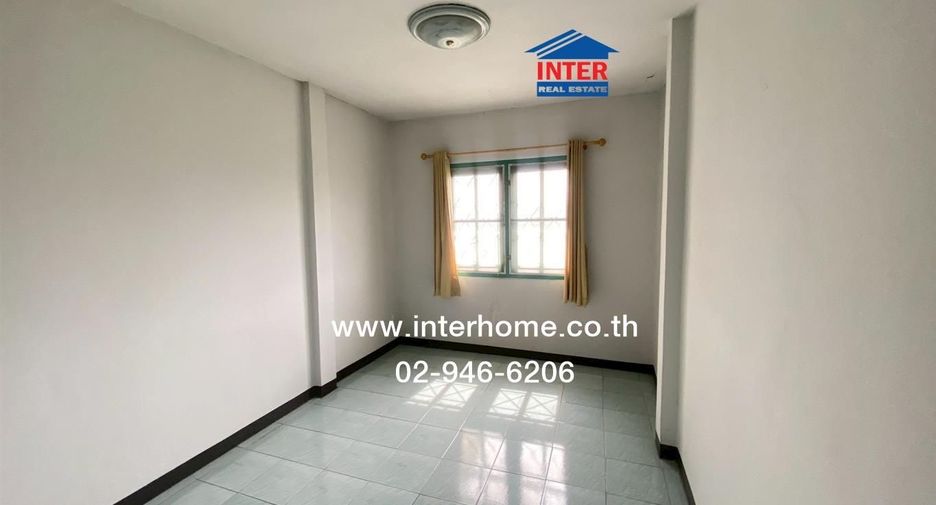 For sale 2 bedrooms townhouse in Bang Bua Thong, Nonthaburi