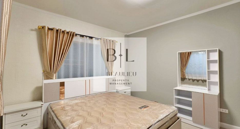 Casa en venta de 3 habitaciones en Bang Lamung, Chonburi