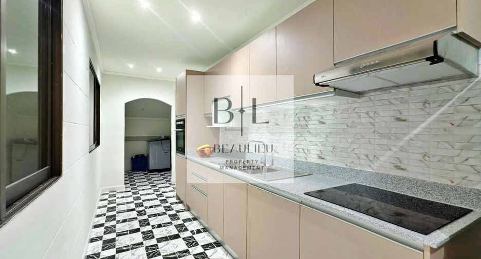 Casa en venta de 3 habitaciones en Bang Lamung, Chonburi