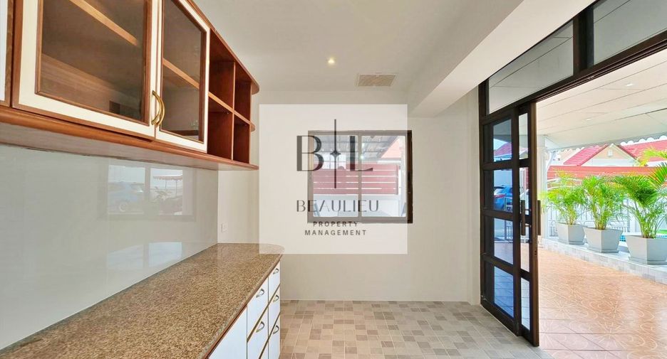 Casa en venta de 3 habitaciones en Bang Lamung, Chonburi