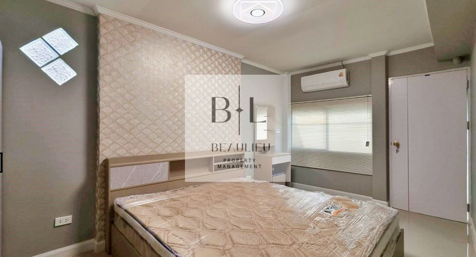 Casa en venta de 3 habitaciones en Bang Lamung, Chonburi