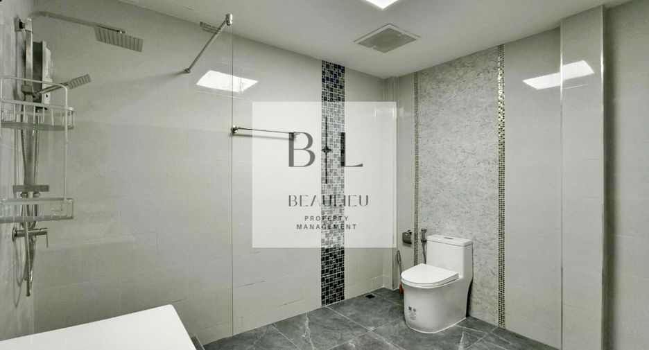 Casa en venta de 3 habitaciones en Bang Lamung, Chonburi