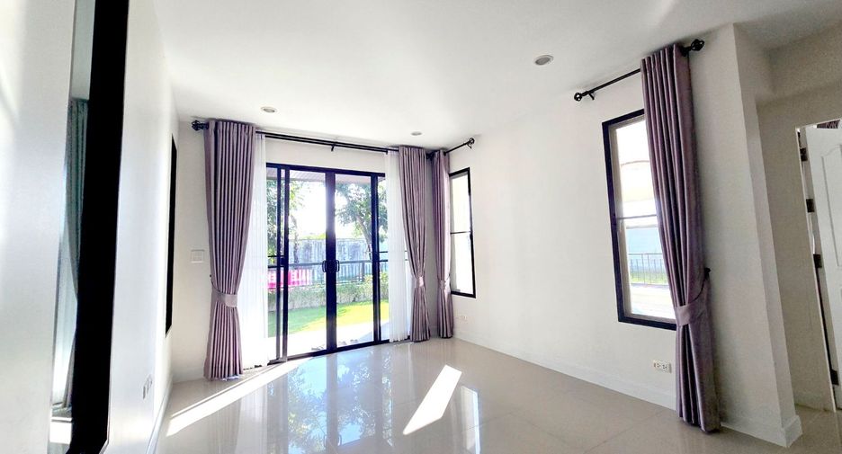 For sale 5 bedrooms house in Mueang Chiang Mai, Chiang Mai