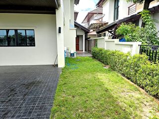 Haus zum Kauf mit 5 Zimmer in Mueang Chiang Mai, Chiang Mai