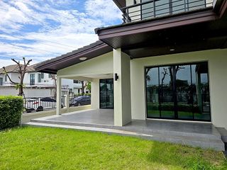 Haus zum Kauf mit 5 Zimmer in Mueang Chiang Mai, Chiang Mai