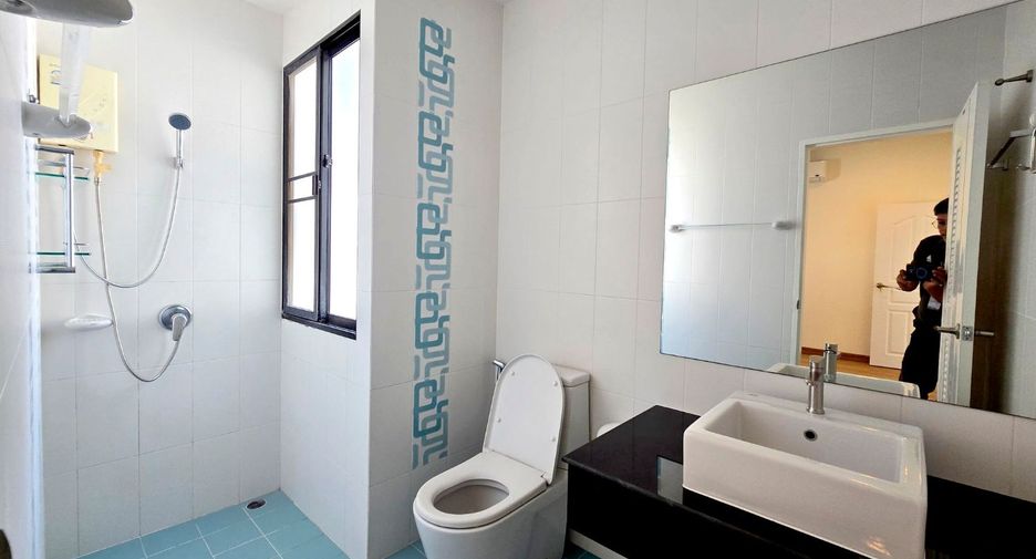 For sale 5 bedrooms house in Mueang Chiang Mai, Chiang Mai