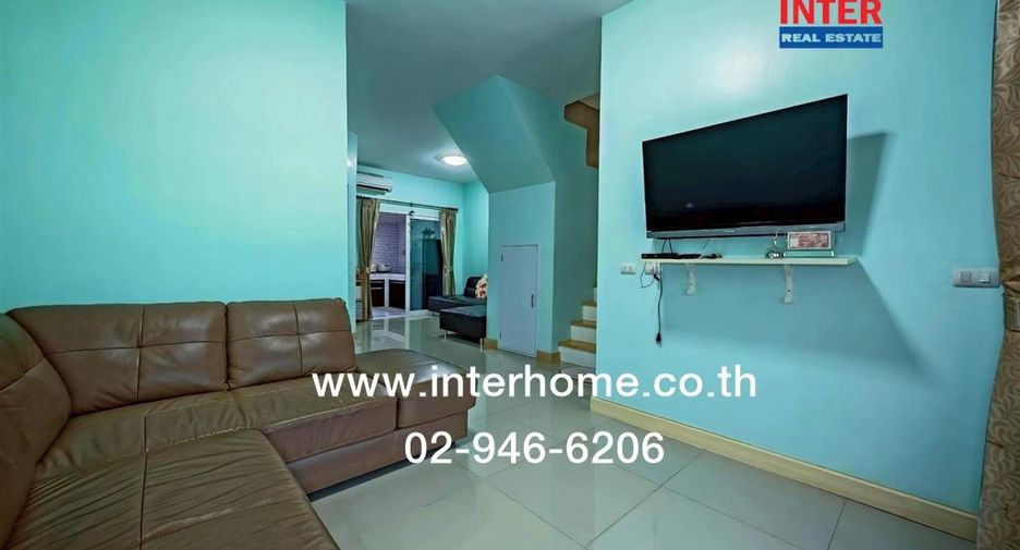 À vendre 3 chambres maison de ville à Mueang Nakhon Pathom, Nakhon Pathom