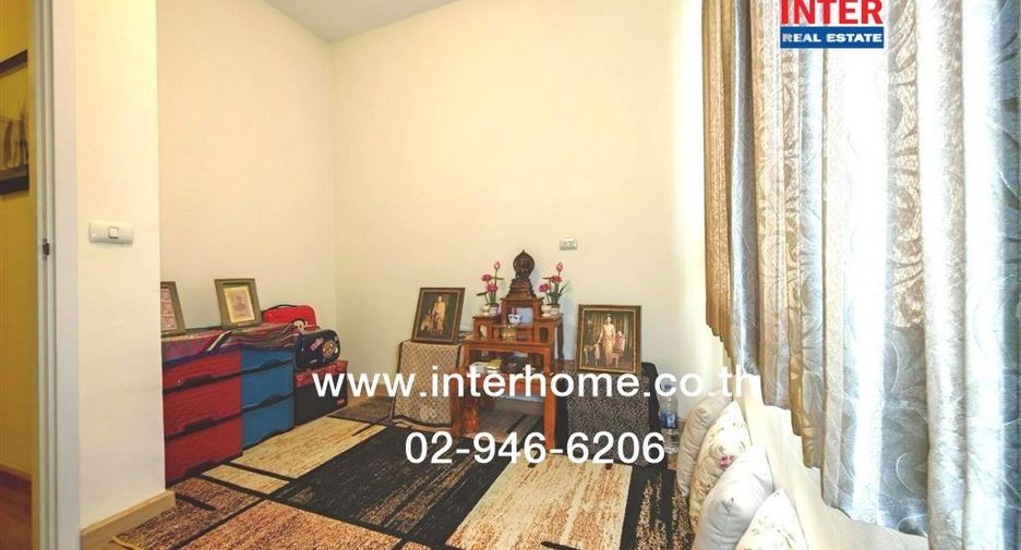 À vendre 3 chambres maison de ville à Mueang Nakhon Pathom, Nakhon Pathom