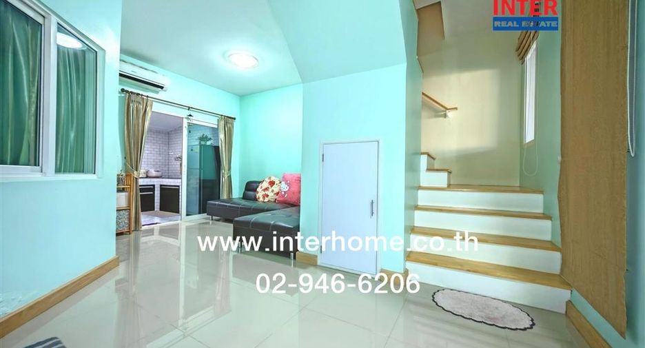 À vendre 3 chambres maison de ville à Mueang Nakhon Pathom, Nakhon Pathom