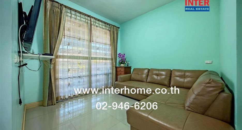 À vendre 3 chambres maison de ville à Mueang Nakhon Pathom, Nakhon Pathom