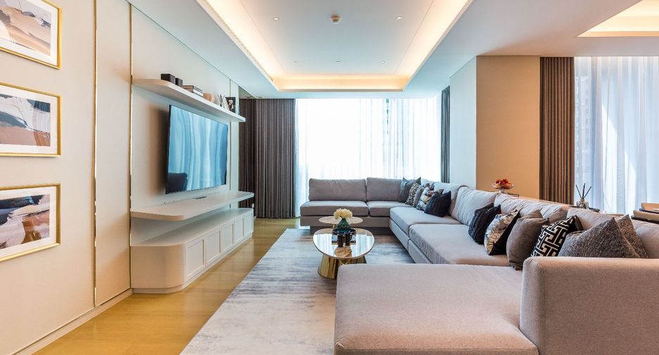 For sale 2 bedrooms condo in Pathum Wan, Bangkok