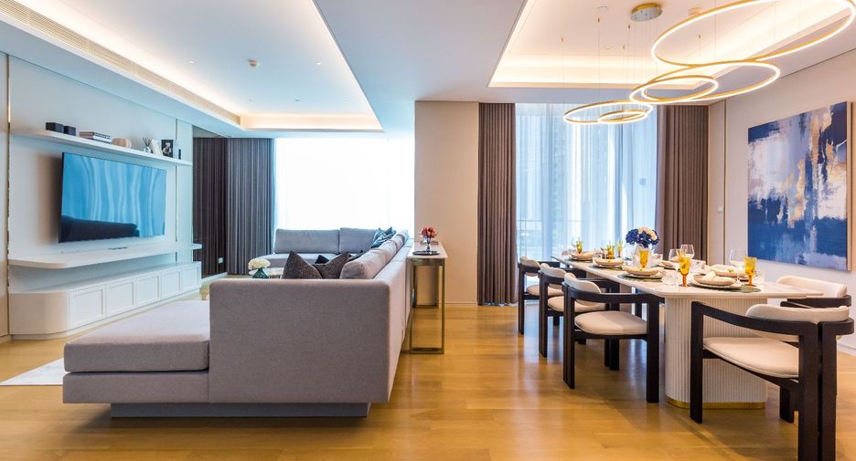For sale 2 bedrooms condo in Pathum Wan, Bangkok