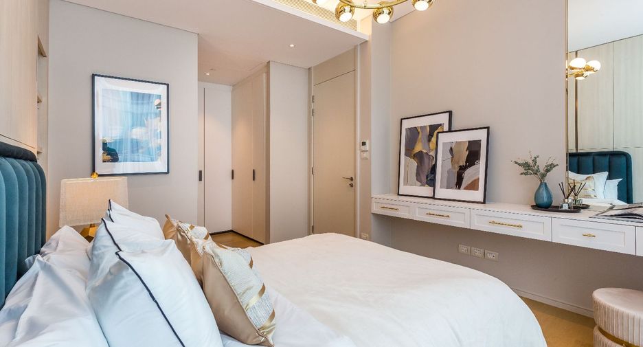 For sale 2 bedrooms condo in Pathum Wan, Bangkok