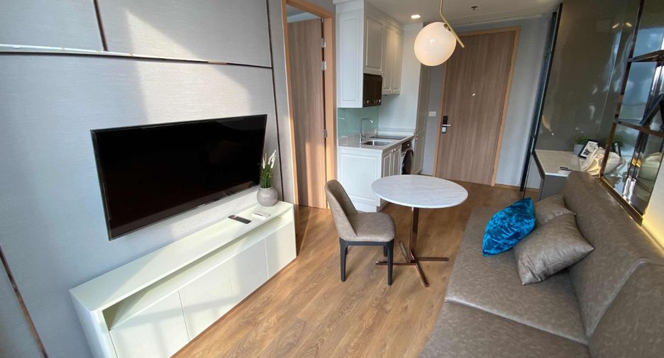 For rent 1 bed condo in Watthana, Bangkok