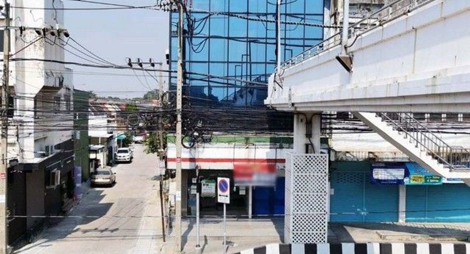 For sale 1 bed office in Bang Kapi, Bangkok
