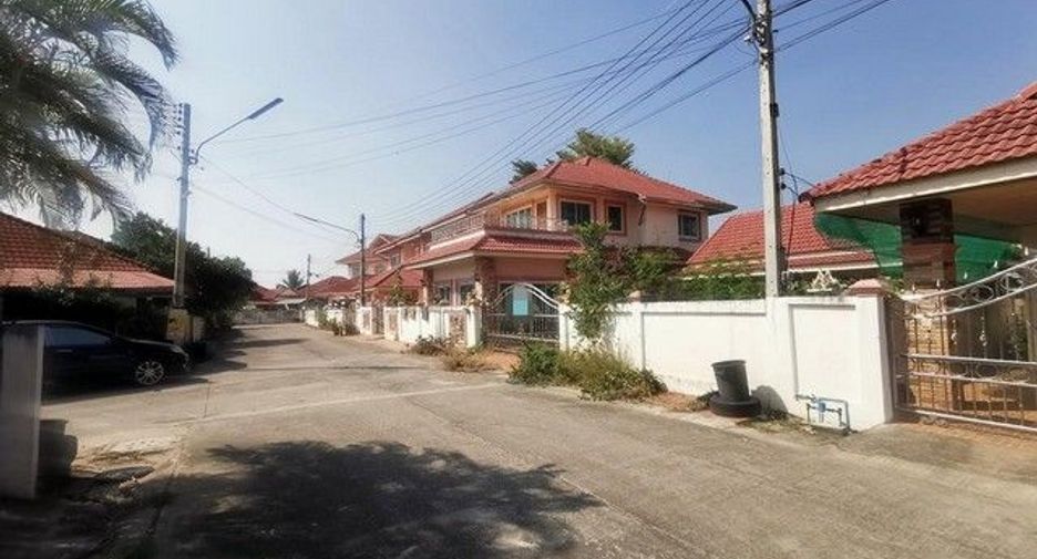 À vendre 1 chambre maison à Mueang Lamphun, Lamphun