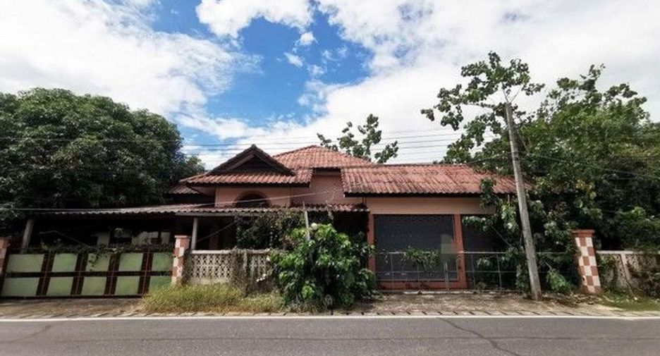 For sale 2 bedrooms house in Mueang Lamphun, Lamphun