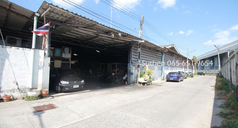For sale warehouse in Mueang Chon Buri, Chonburi