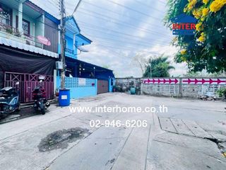 For sale 4 bedrooms townhouse in Bang Phli, Samut Prakan