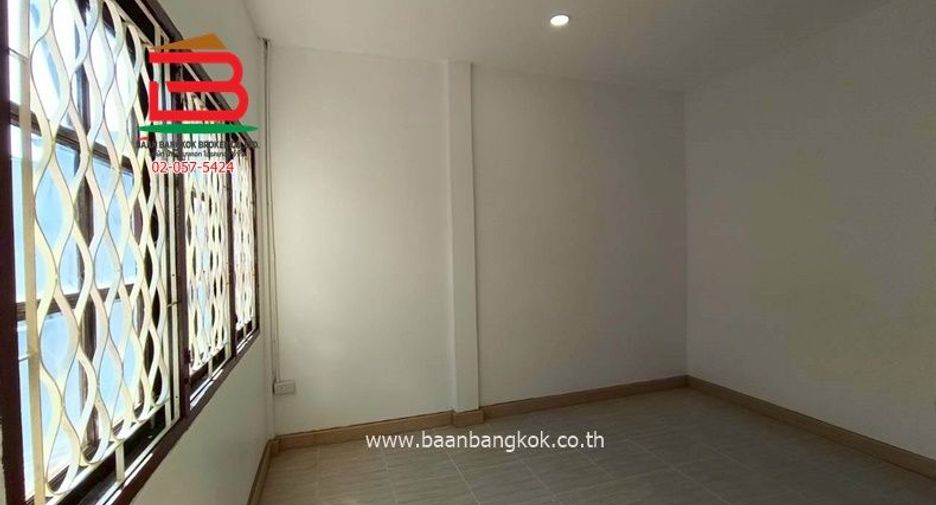 For sale 2 bedrooms condo in Bueng Kum, Bangkok