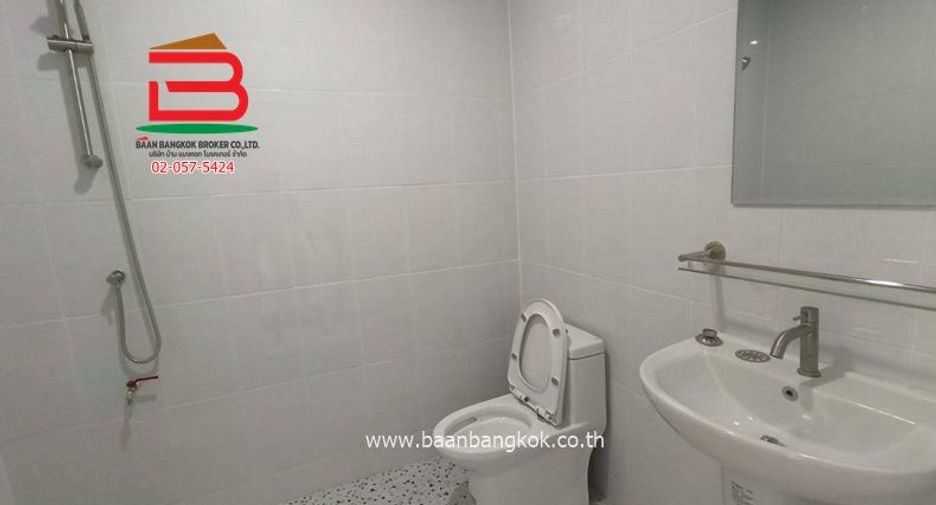 For sale 2 bedrooms condo in Bueng Kum, Bangkok
