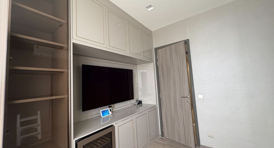 For sale 4 bedrooms condo in Bang Kho Laem, Bangkok