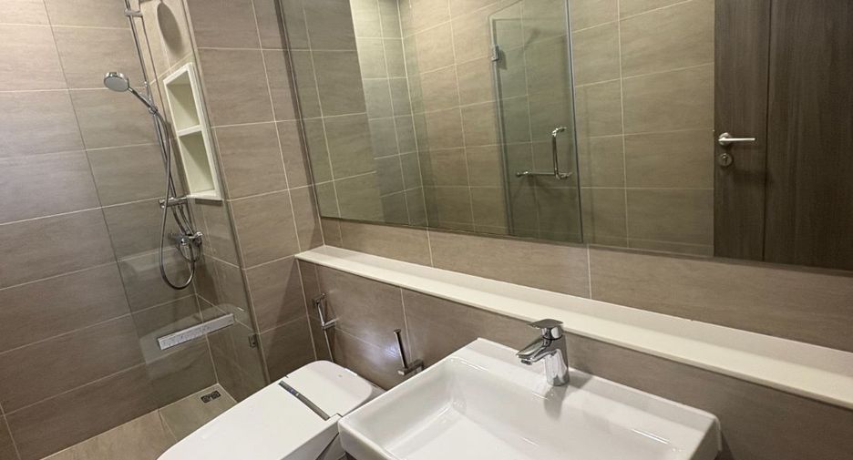 For sale 4 bedrooms condo in Bang Kho Laem, Bangkok
