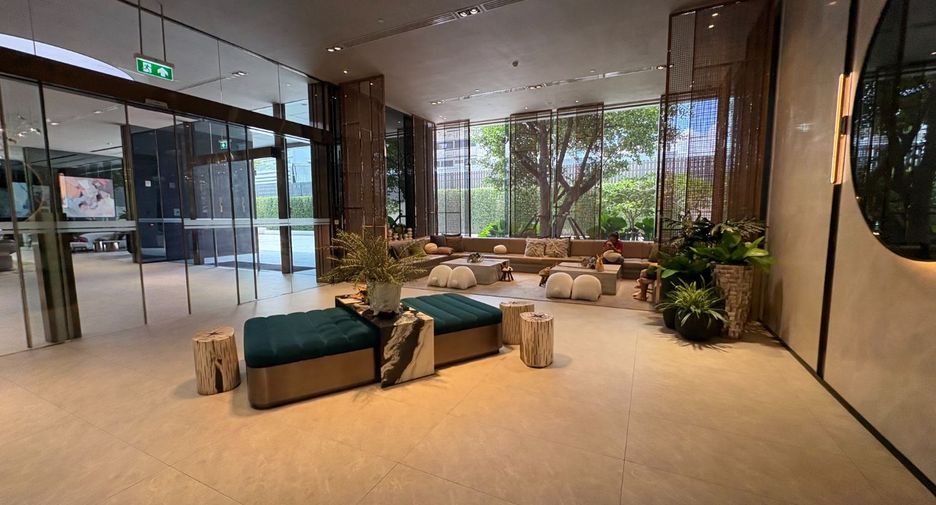 For sale 4 bedrooms condo in Bang Kho Laem, Bangkok