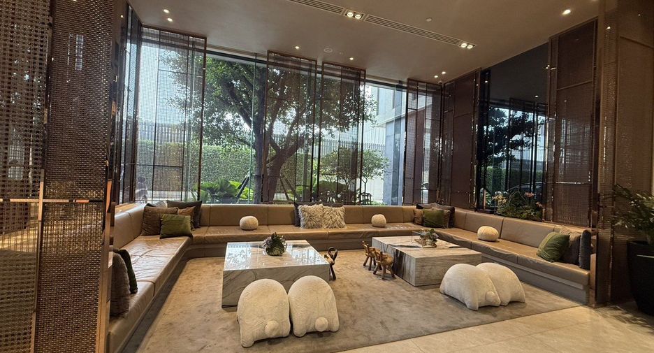 For sale 4 bedrooms condo in Bang Kho Laem, Bangkok