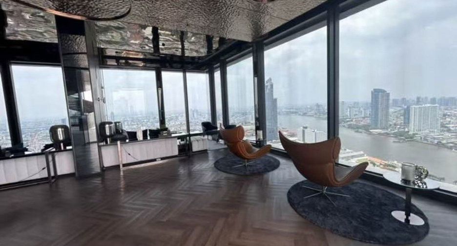For sale 4 bedrooms condo in Bang Kho Laem, Bangkok