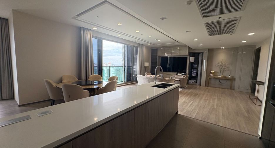 For sale 4 bedrooms condo in Bang Kho Laem, Bangkok