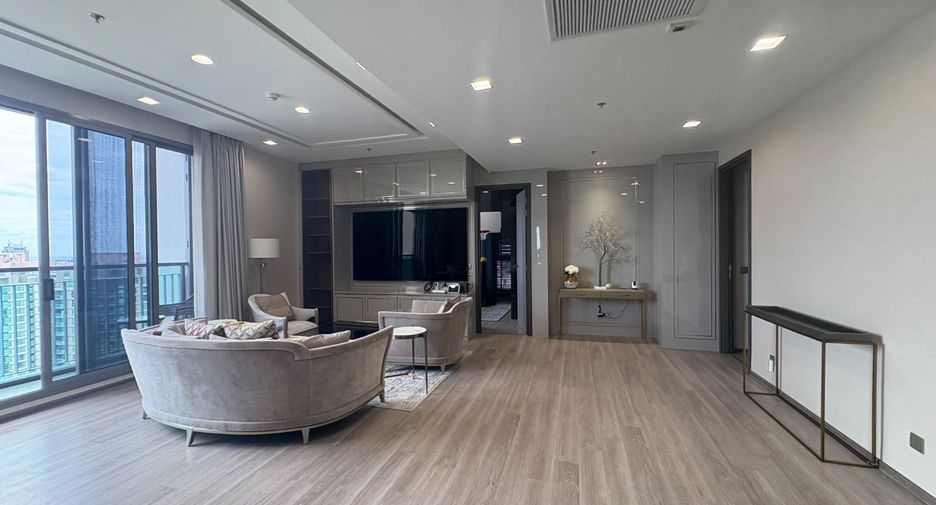 For sale 4 bedrooms condo in Bang Kho Laem, Bangkok
