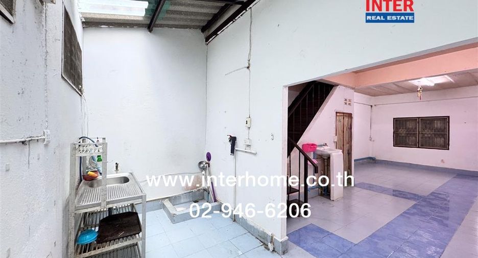 For rent and for sale 2 bedrooms townhouse in Sai Mai, Bangkok