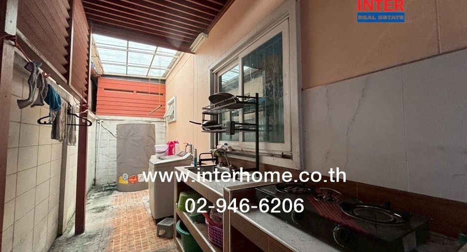 For sale 3 bedrooms house in Don Mueang, Bangkok