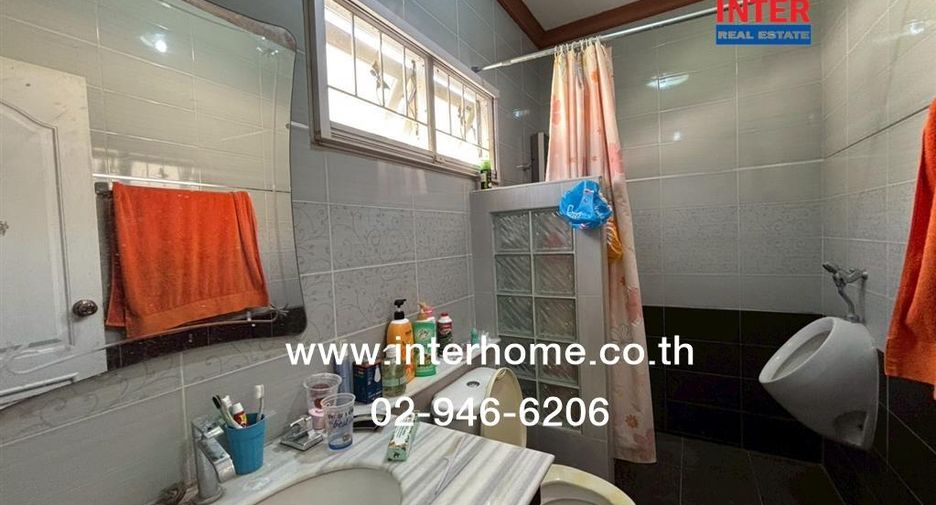 For sale 3 bedrooms house in Don Mueang, Bangkok