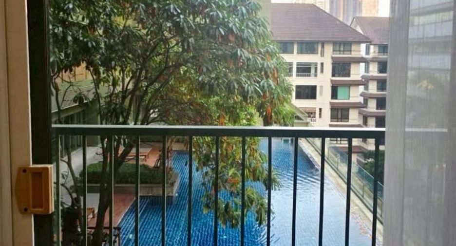 À louer 2 chambres condo à Watthana, Bangkok