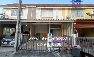 Casa adosada en venta de 3 habitaciones en Sam Phran, Nakhon Pathom