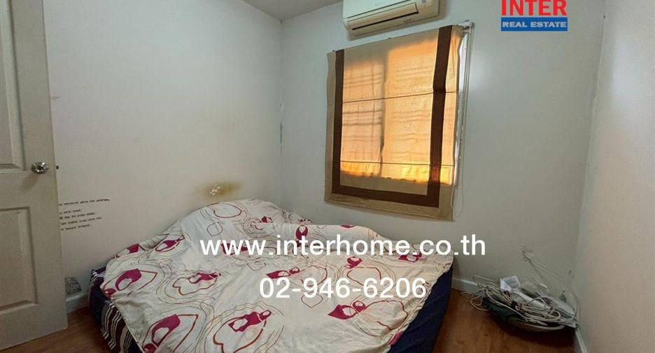 For sale 3 bedrooms townhouse in Don Mueang, Bangkok