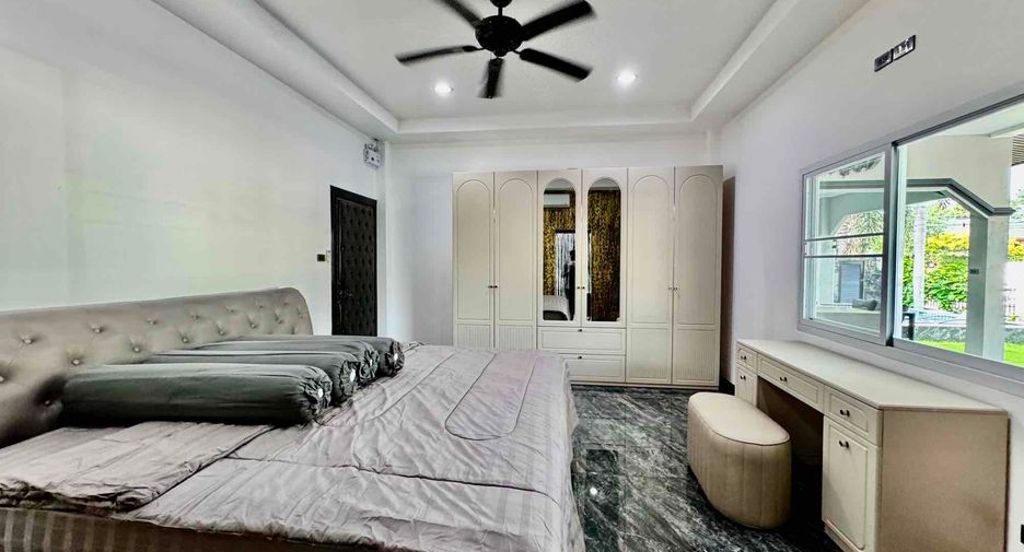Villa zum Kauf und zur Miete mit 3 Zimmer in Bang Lamung, Chonburi