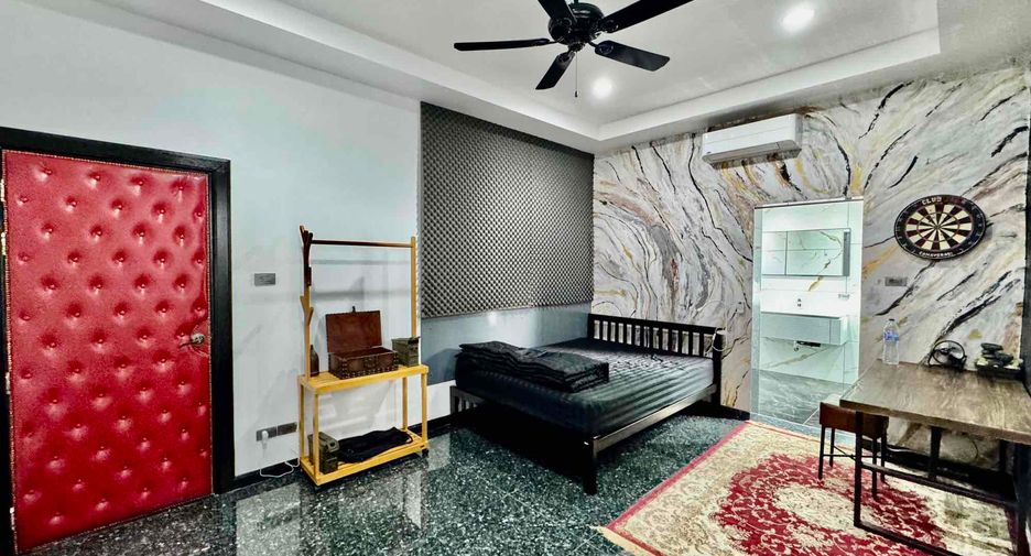 Villa zum Kauf und zur Miete mit 3 Zimmer in Bang Lamung, Chonburi