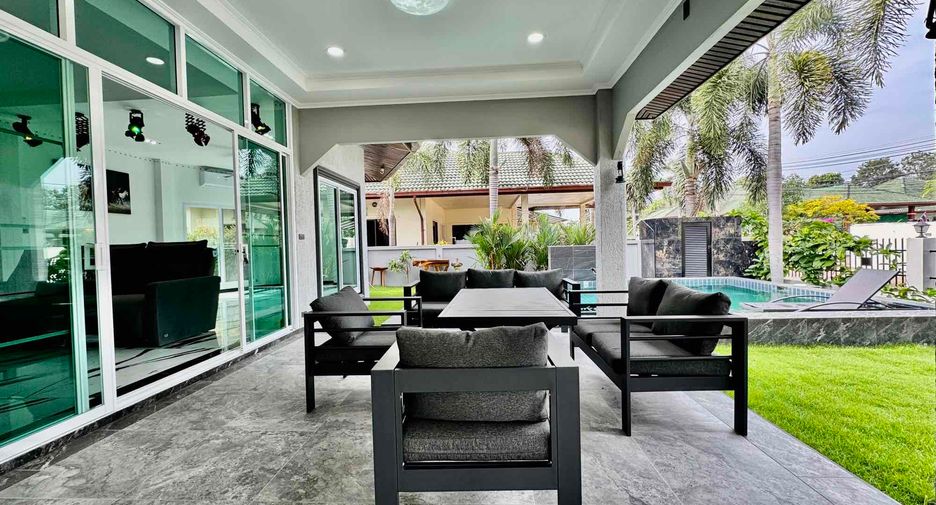 Villa zum Kauf und zur Miete mit 3 Zimmer in Bang Lamung, Chonburi