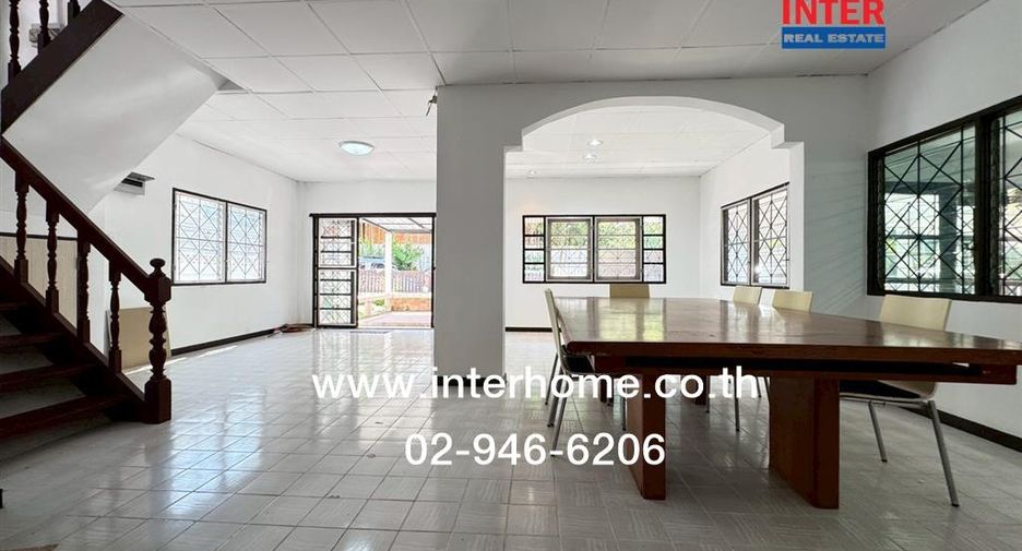 À vendre 3 chambres maison à Pak Kret, Nonthaburi