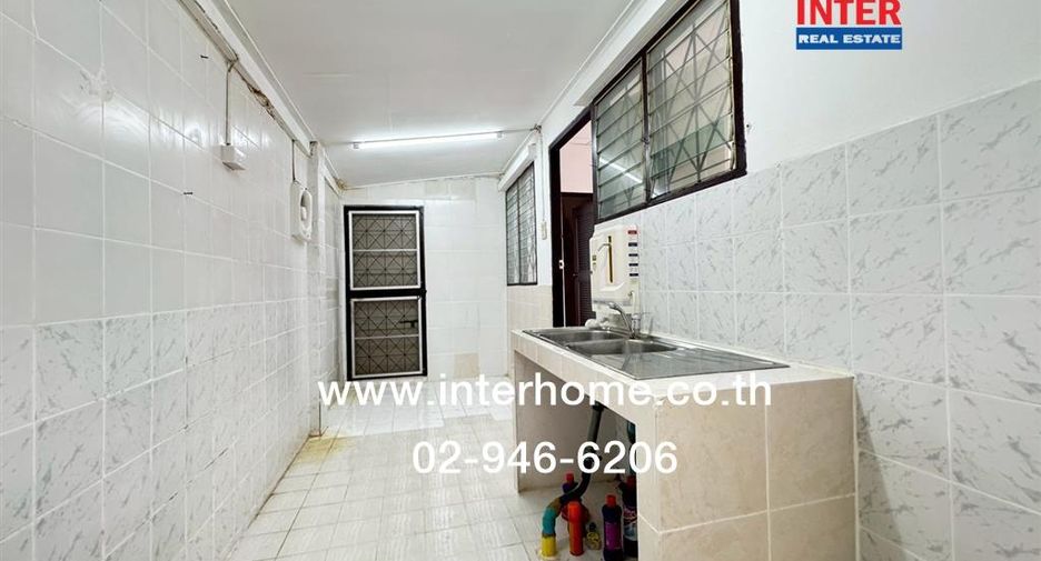 À vendre 3 chambres maison à Pak Kret, Nonthaburi