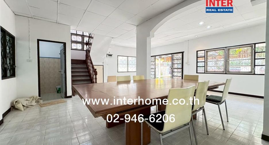 À vendre 3 chambres maison à Pak Kret, Nonthaburi