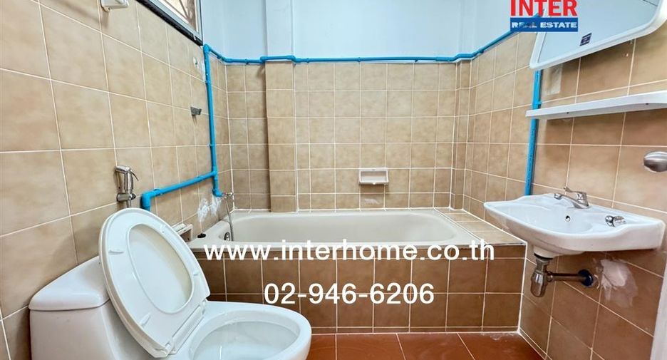 À vendre 3 chambres maison à Pak Kret, Nonthaburi