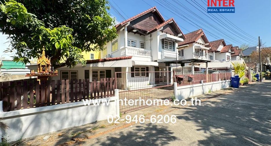 À vendre 3 chambres maison à Pak Kret, Nonthaburi